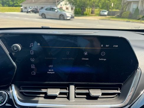 New 2026 Chevrolet Trax RS w/ Driver Confidence Package FWD image 28