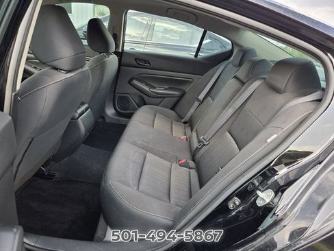 Used 2024 Nissan Altima 2.5 S FWD image 10