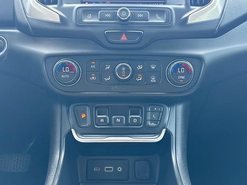 Certified 2020 GMC Terrain SLE w/ Driver Convenience Package AWD/4WD image 20