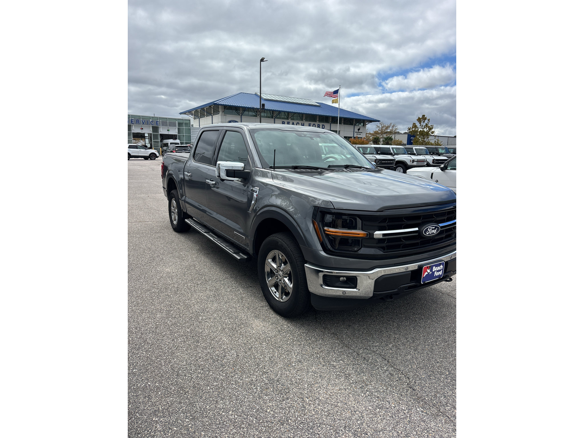 Used 2024 Ford F150 XLT w/ Equipment Group 302A MID AWD/4WD image 4