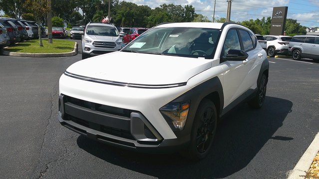 Certified 2026 Hyundai Kona SEL Sport FWD image 2