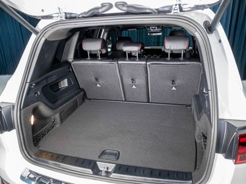 New 2026 Mercedes-Benz GLB 250 4MATIC image 6