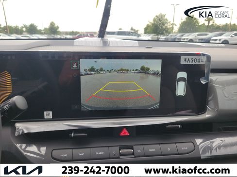 New 2027 Kia Seltos S FWD image 31