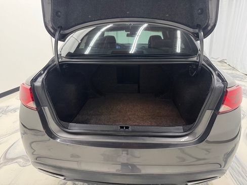 Used 2015 Chrysler 200 S FWD image 19