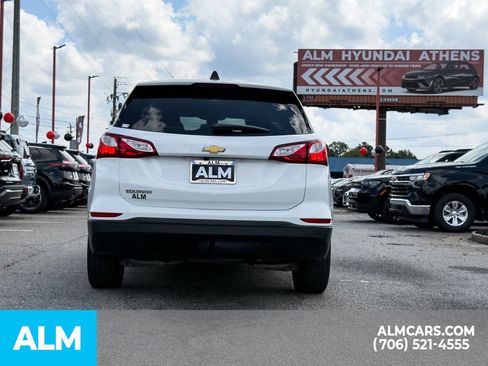 Used 2020 Chevrolet Equinox LS w/ LS Convenience Package FWD image 5