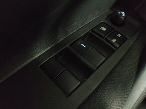 Used 2024 Toyota Corolla LE image 27