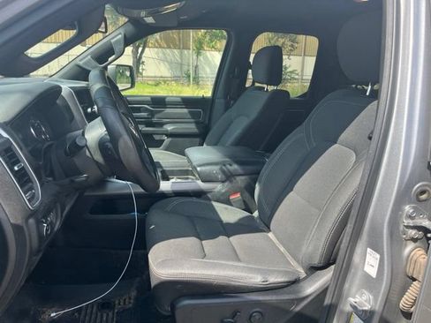 Used 2019 RAM 1500 Big Horn AWD/4WD image 11