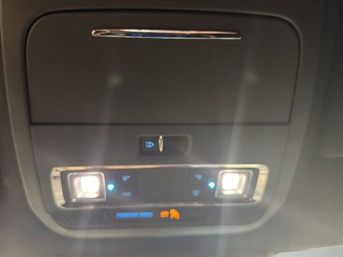 Used 2024 Ford F150 Lariat AWD/4WD image 23