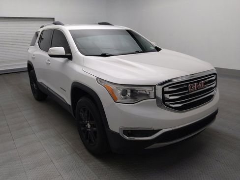 Used 2018 GMC Acadia SLT image 13