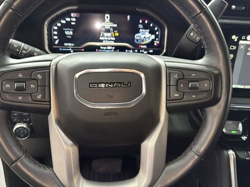 Used 2024 GMC Sierra 2500 Denali w/ Denali Reserve Package image 15