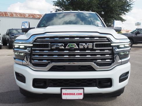 New 2025 RAM 3500 Limited image 3