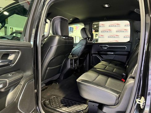 Used 2025 RAM 1500 Laramie image 33