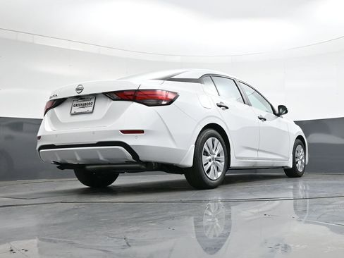 Certified 2025 Nissan Sentra S image 36