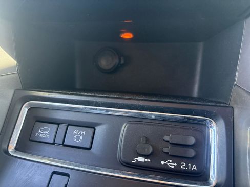 Used 2022 Subaru Ascent Premium w/ Convenience Package image 27