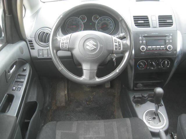 Used 2012 Suzuki SX4 Premium AWD/4WD image 14