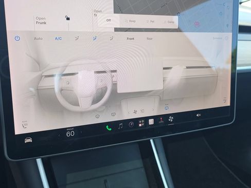 Used 2020 Tesla Model 3 Standard Range Plus RWD image 27