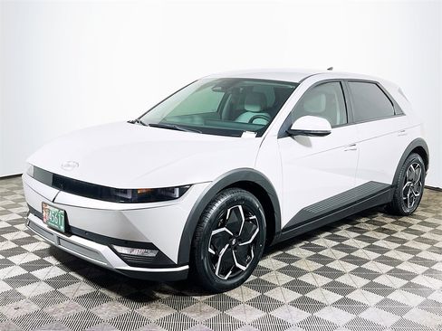 Used 2023 Hyundai Ioniq 5 SEL w/ Cargo Package image 4