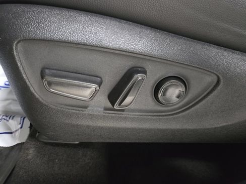 Used 2024 Toyota Grand Highlander AWD image 32