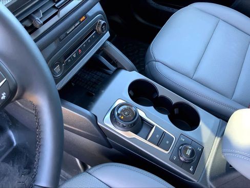 New 2025 Ford Bronco Sport Badlands image 7