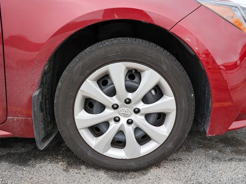 Used 2026 Toyota Corolla LE FWD image 13