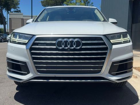 Used 2018 Audi Q7 3.0T Premium Plus w/ Premium Plus Package AWD/4WD image 2
