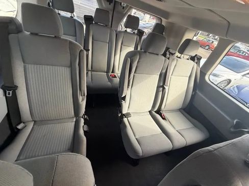 Used 2015 Ford Transit 350 XLT image 7