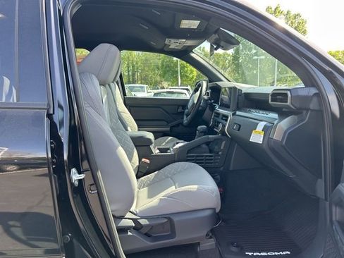 New 2026 Toyota Tacoma SR5 AWD/4WD image 16