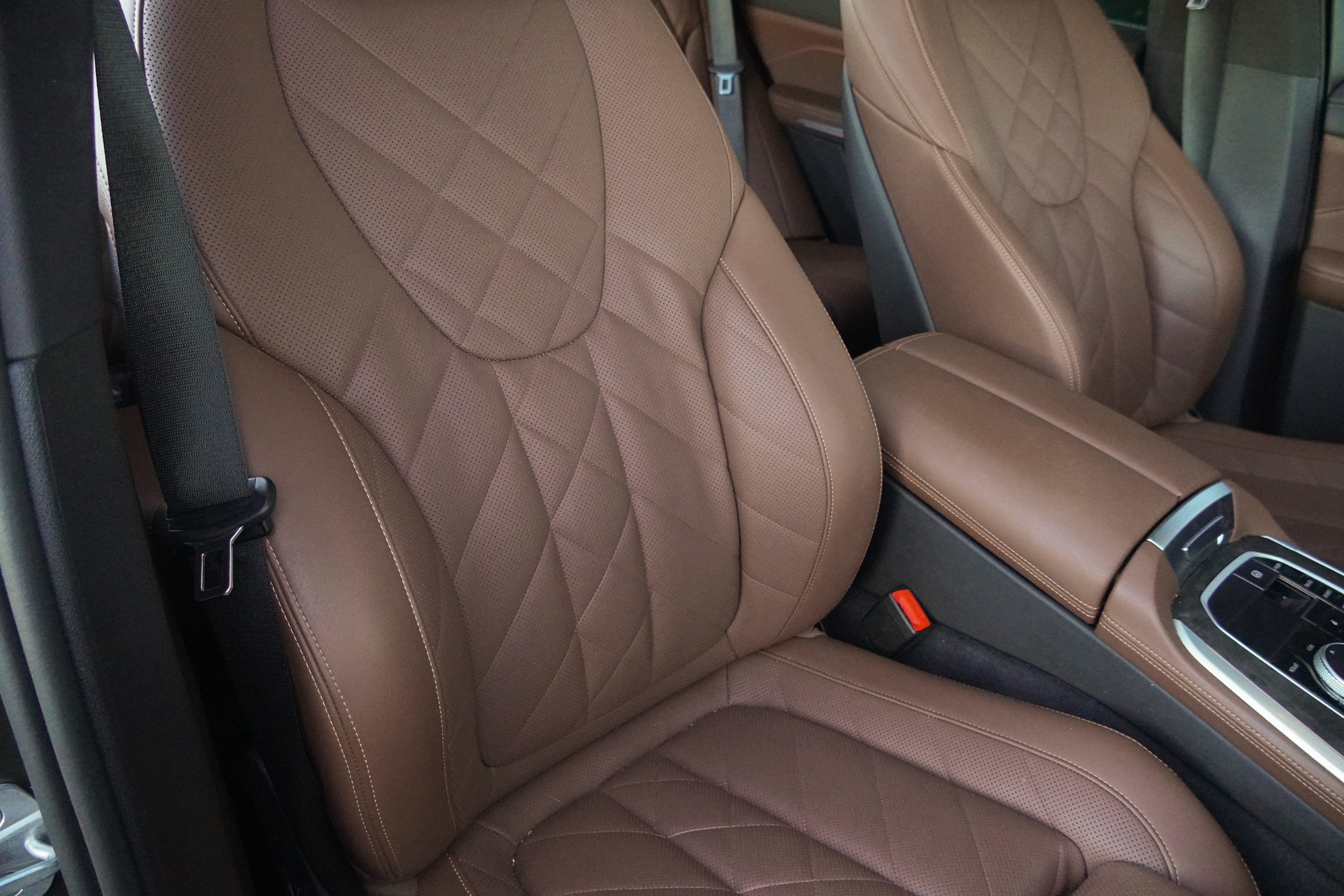 Certified 2024 BMW X5 sDrive40i w/ Premium Package RWD image 14