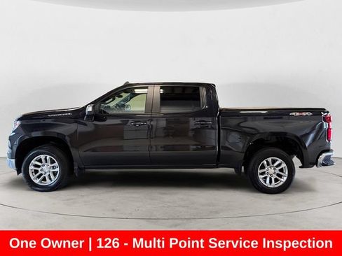 Used 2022 Chevrolet Silverado 1500 LT AWD/4WD image 2