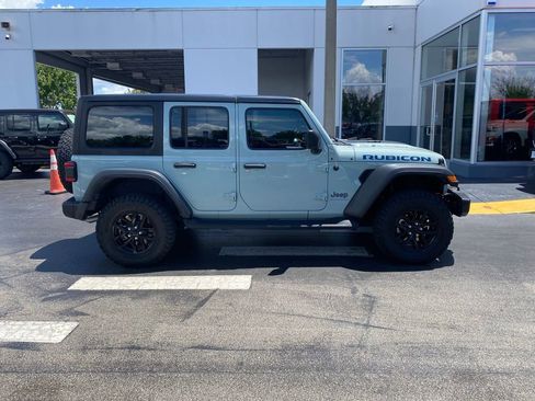 Used 2023 Jeep Wrangler Unlimited Rubicon 4xe AWD/4WD image 8