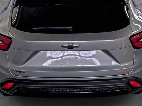 New 2026 Chevrolet Trax RS w/ Sunroof Package image 12