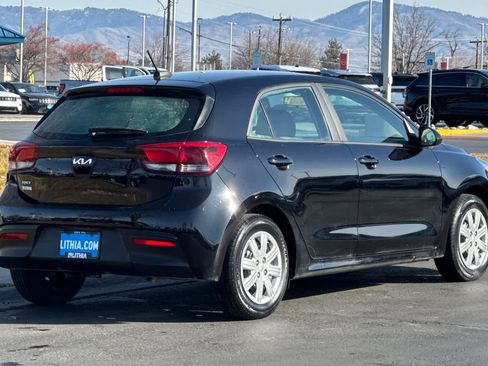 Used 2022 Kia Rio S image 2