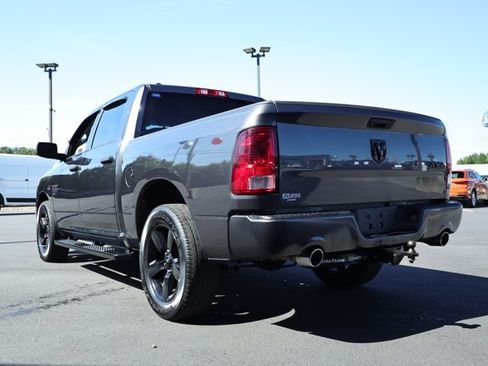 Used 2020 RAM 1500 Express w/ Express Value Package AWD/4WD image 9