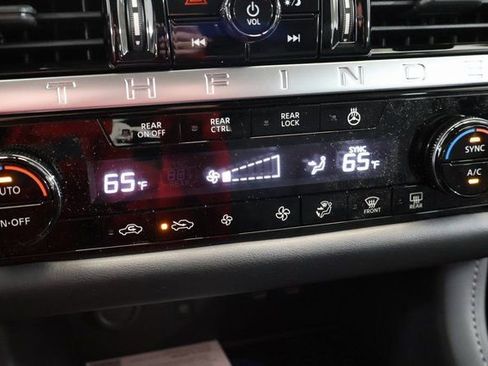 New 2026 Nissan Pathfinder SL AWD/4WD image 19