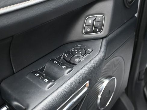 Certified 2022 Ford Expedition XLT image 17