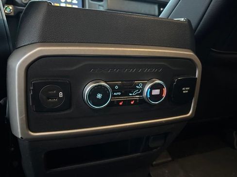 Used 2023 Ford Expedition Max Limited RWD image 22