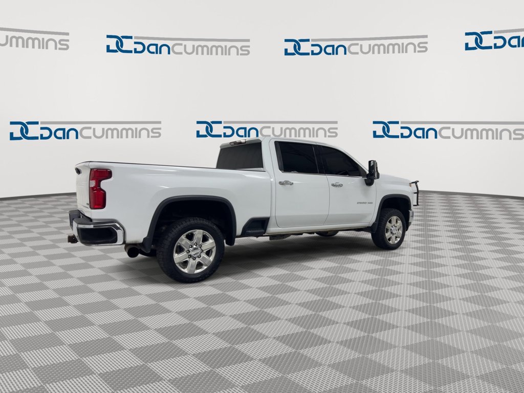 Used 2020 Chevrolet Silverado 2500 LTZ AWD/4WD image 2