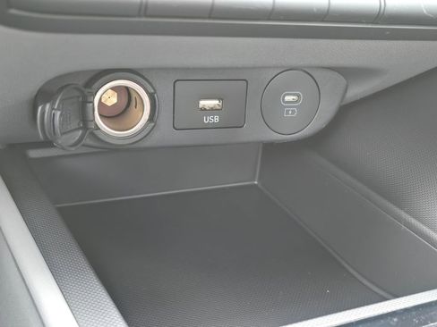 New 2026 Hyundai Elantra SE image 30