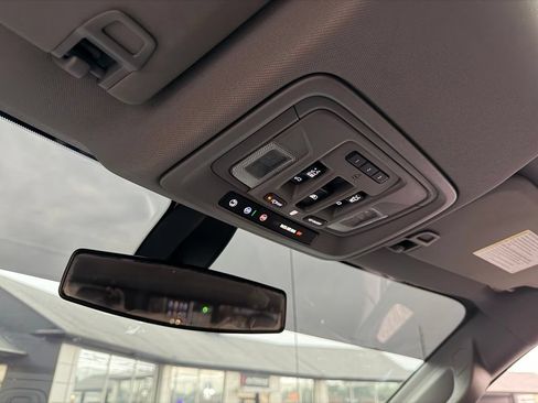 Used 2019 Chevrolet Silverado 1500 RST w/ All-Star Edition AWD/4WD image 45