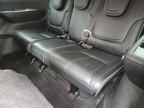 Used 2025 INFINITI QX80 Sensory image 32