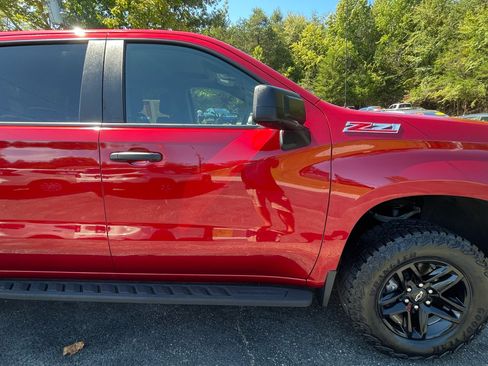 Used 2021 Chevrolet Silverado 1500 Custom Trail Boss image 12