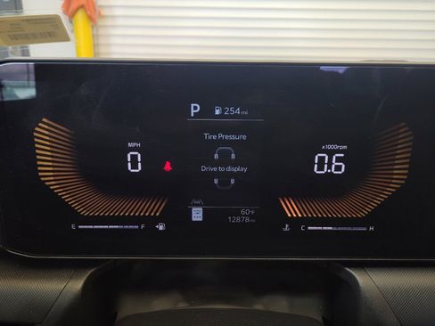 Used 2025 Kia K4 LXS image 23