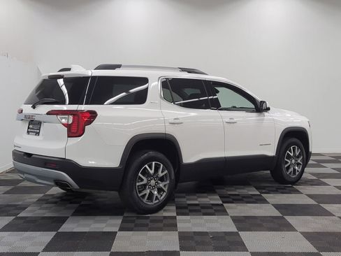 Used 2023 GMC Acadia SLT FWD image 11