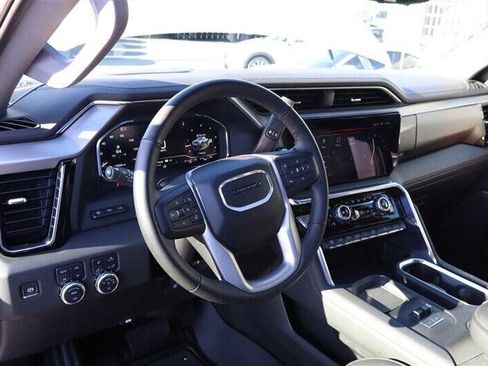 Used 2024 GMC Sierra 3500 Denali w/ Denali Reserve Package image 16