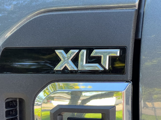 New 2026 Ford F550 4x4 Crew Cab w/ XLT Value Package image 8