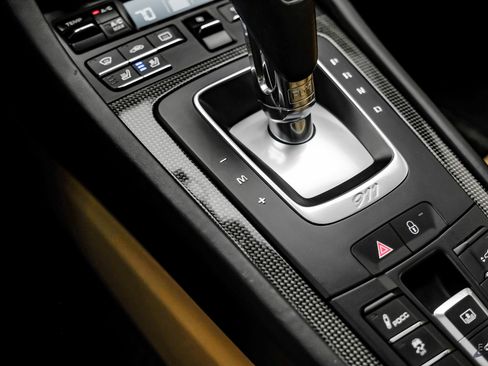 Used 2017 Porsche 911 Turbo image 56