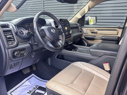 Used 2019 RAM 1500 Limited AWD/4WD image 10