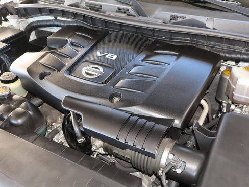 Used 2017 Nissan Armada Platinum w/ Captain Seat Package image 32