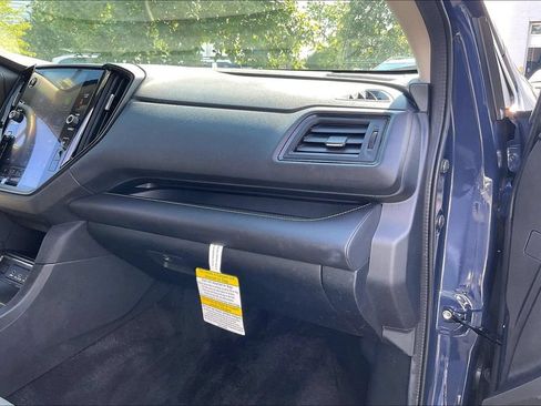 Certified 2024 Subaru Ascent Onyx Edition AWD/4WD image 17