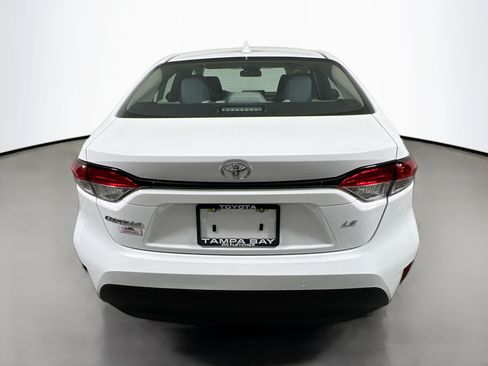 Used 2026 Toyota Corolla LE FWD image 6